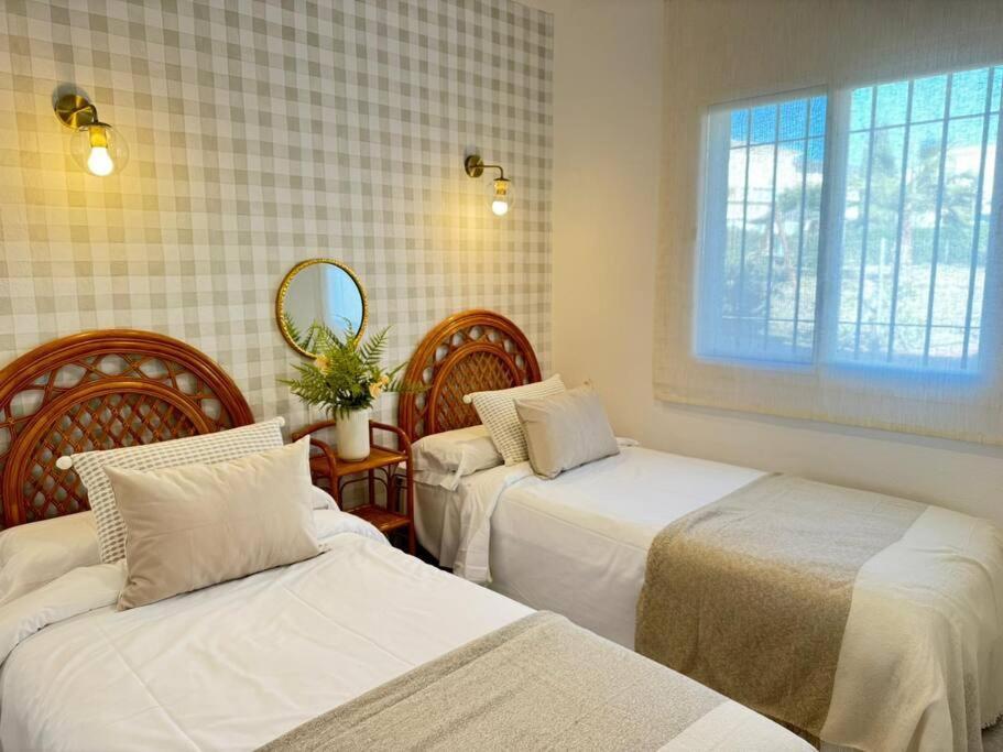 Nuevo Torrox Deluxe Beach & Piscina Ngoại thất bức ảnh