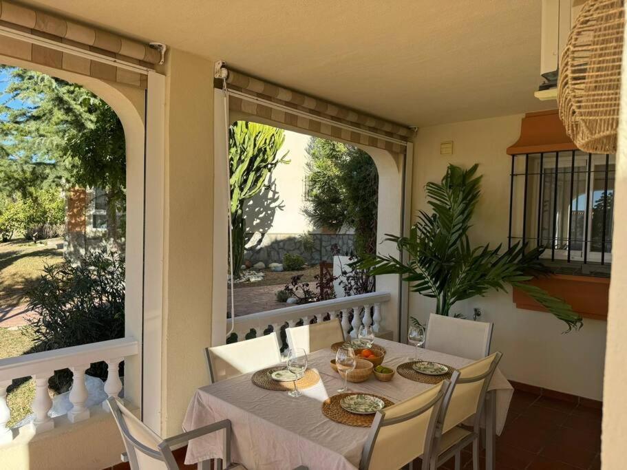 Nuevo Torrox Deluxe Beach & Piscina Ngoại thất bức ảnh